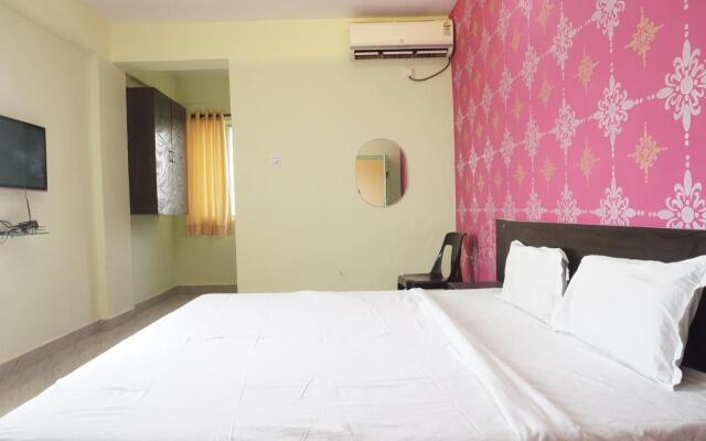 OYO 86266 Hotel Golden Lodge