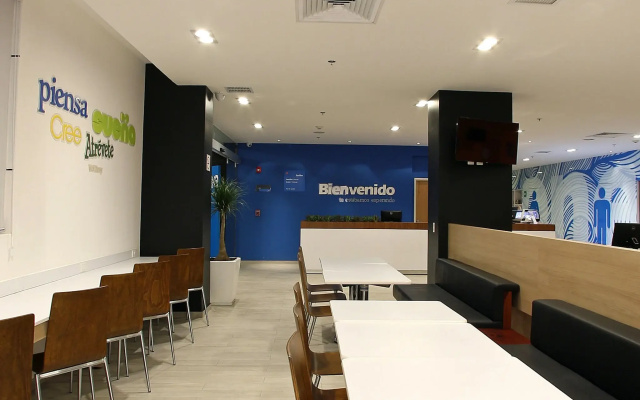 One Ciudad de México Periférico Sur