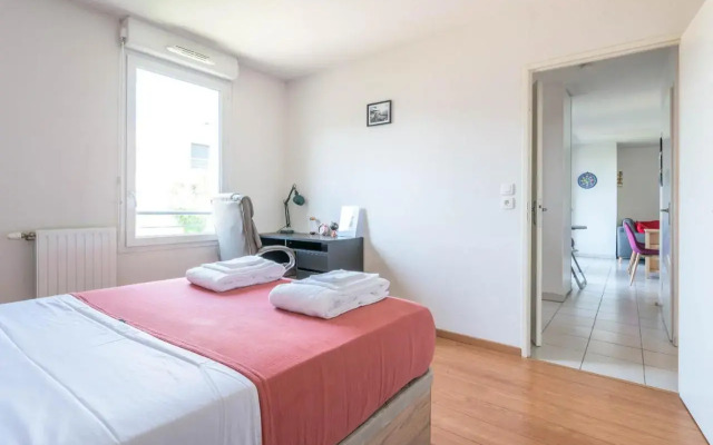 La loge du Minotaure, cosy, parking et bureaux