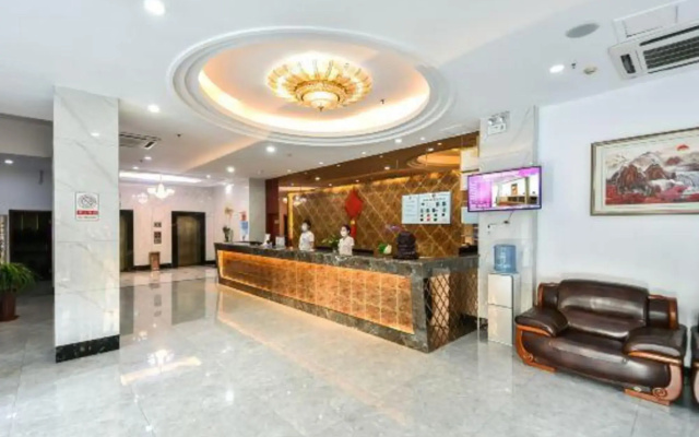 Yake E-Home Hotel (South Square of Shijiazhuang North Railway Station)