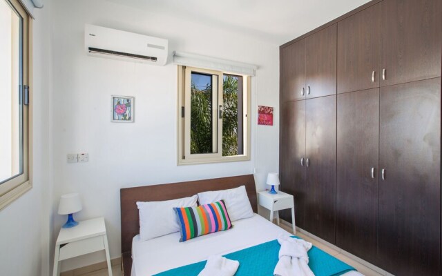 Cyprus Villa Palm 39 Gold