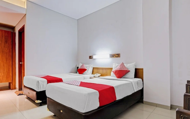 Capital O 94725 Montameri Pelajar Pejuang