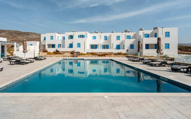 Evripus Suites Hotel