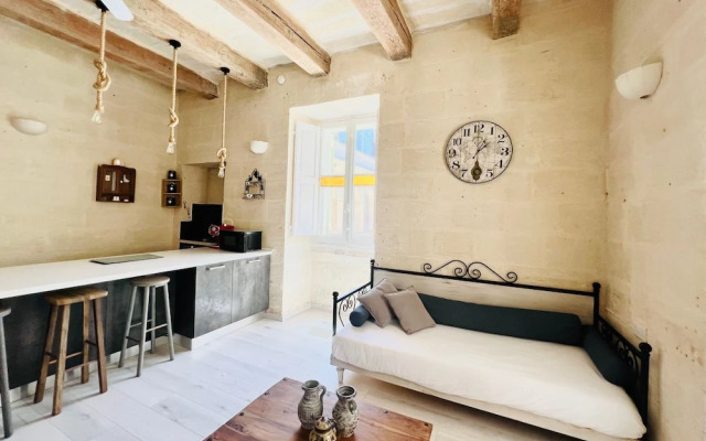 Central LOFT-Grand Master Palace