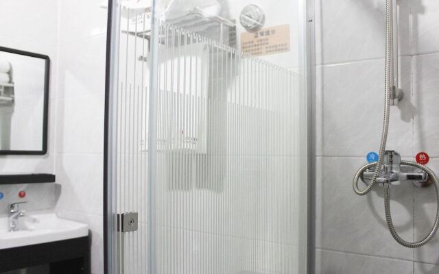 Chaozhou Shifeng Yingbin Inn