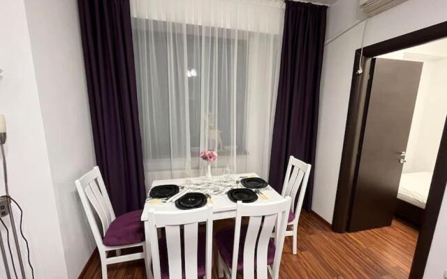 Cara Apartment 5 min walk to the train station