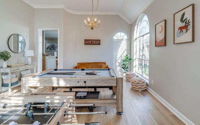Private Patio & Game Room: Home in Richardson!