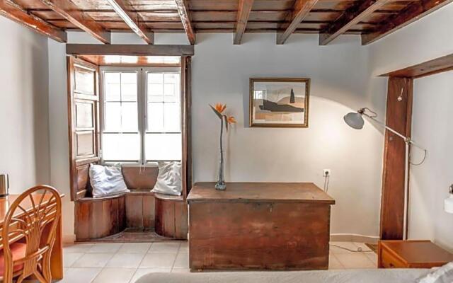 Silken Saaj Maar- Adults Only