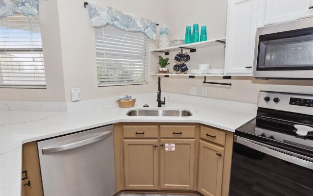 Sandpiper Cove 9107 3 Bedroom Condo by RedAwning