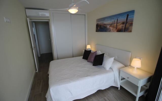 Sea front - Stunning views