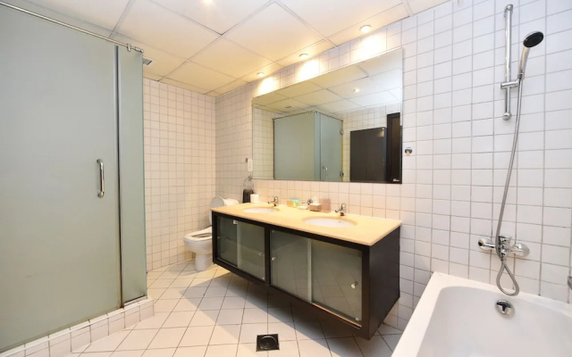 2-BR Marina View Retreat at Marina Quays - DSY