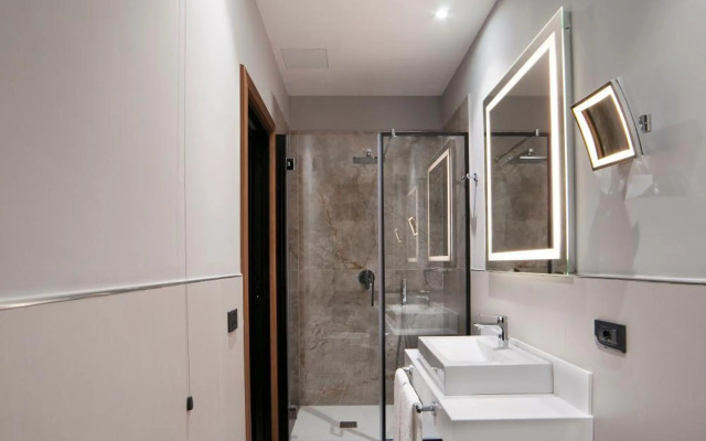 Radisson Hotel Nola Naples