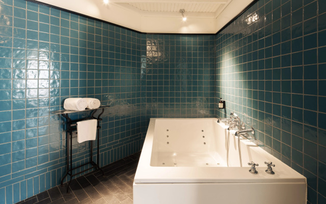 La França Travellers - Adults Only