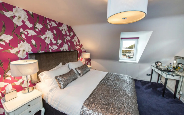 Shorehead Guest House