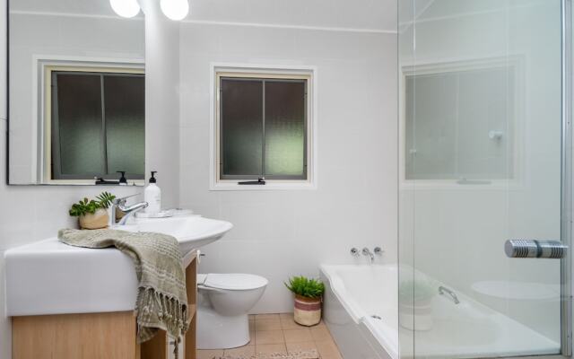 Your Luxury Escape - Little Farm House