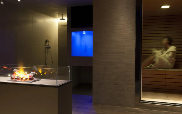 EGO Hotel