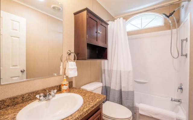 Dragonfly Cove Private Dock!