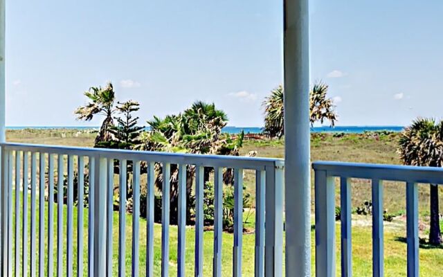 Beachfront Penthouse by RedAwning