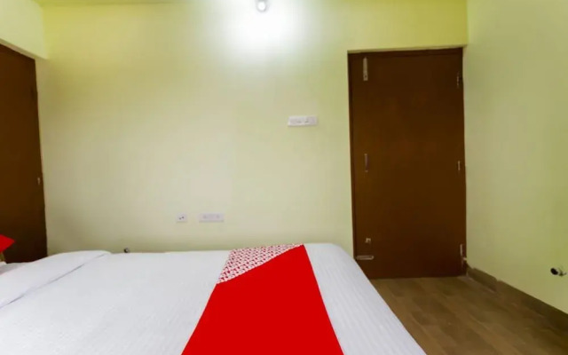 Creative Seashine by OYO Rooms