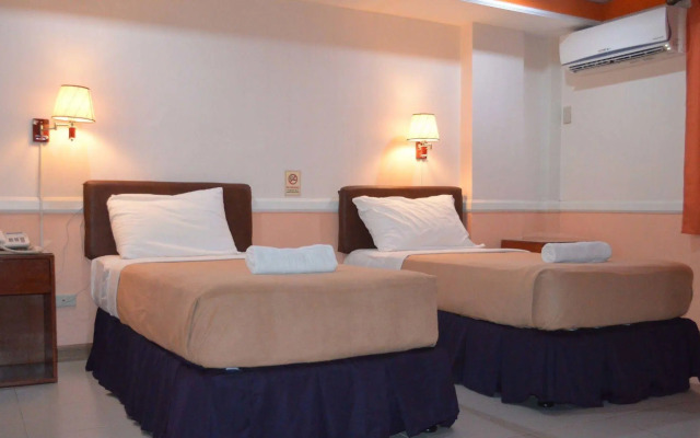 Park Avenue Residence Inn and Suites