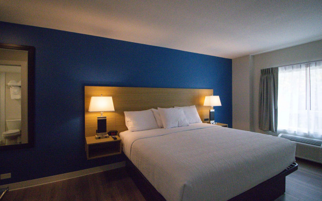 Baymont by Wyndham Gold River