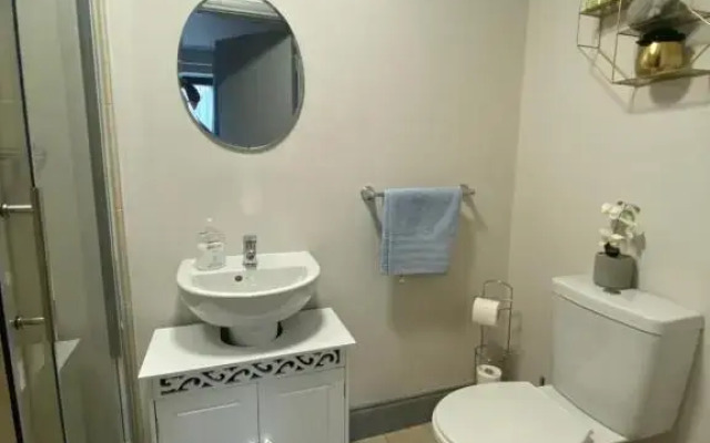 Pier House Room 1