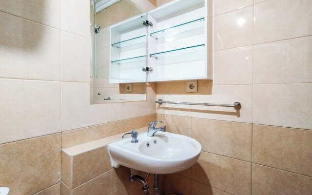 Nice And Strategic 2Br At Grand Setiabudi Apartment