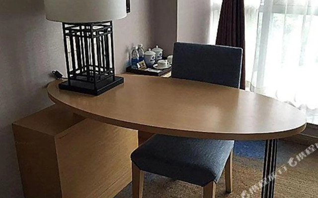 Xing Rui Ren Jia Hotel