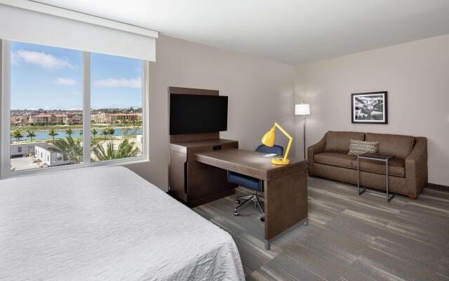 Hampton Inn & Suites San Diego Airport Liberty Station