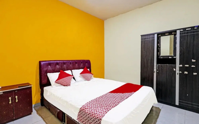 OYO 92322 Hasan House SyariahNearPelabuhan Feri Harbor Bay