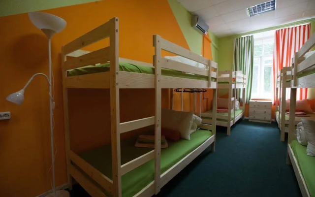 Orange Lodging Houses