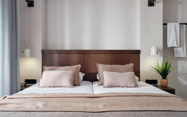 Letsos Hotel