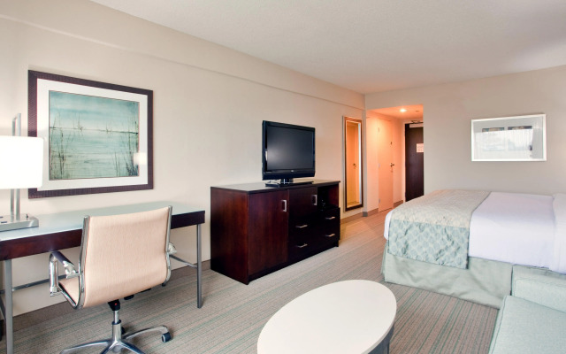 Holiday Inn Virginia Beach - Norfolk, an IHG Hotel