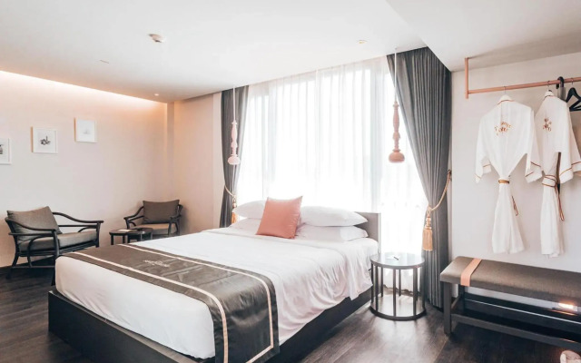 Sooknirund Hotel