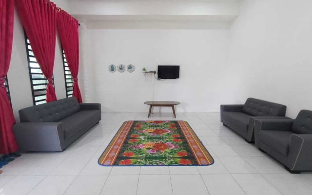 OYO Homes 90606 Casaria Cherating