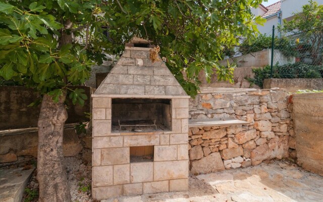 Nice Home in Supetar With Wifi and 3 Bedrooms