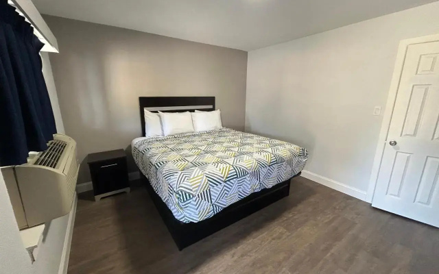 Executive Inn