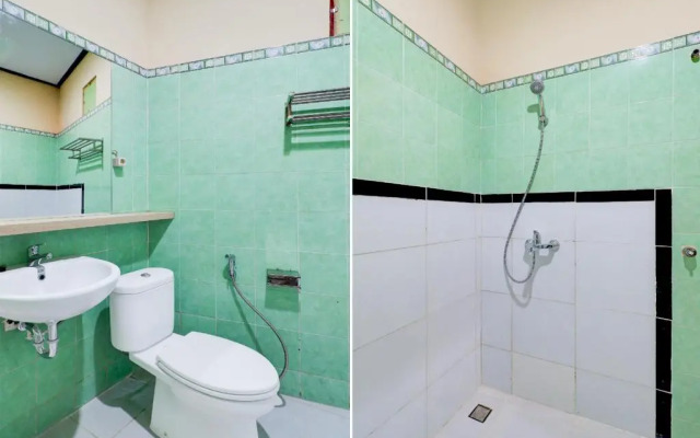 Townhouse Oak Legian Near Legian Beach Formerly Sayang Maha Merta