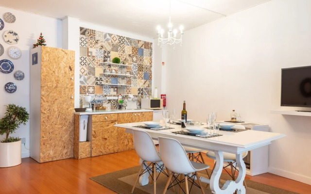 Colire · Oporto Coliseum Residence