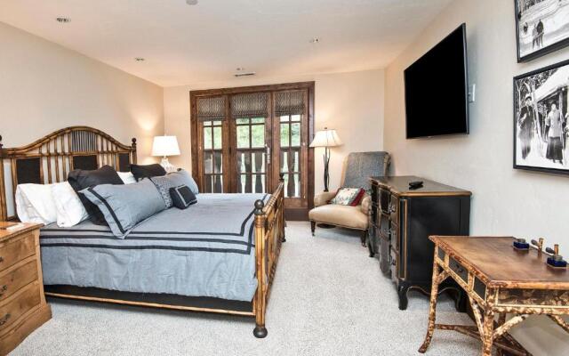 Ascent Residence 309
