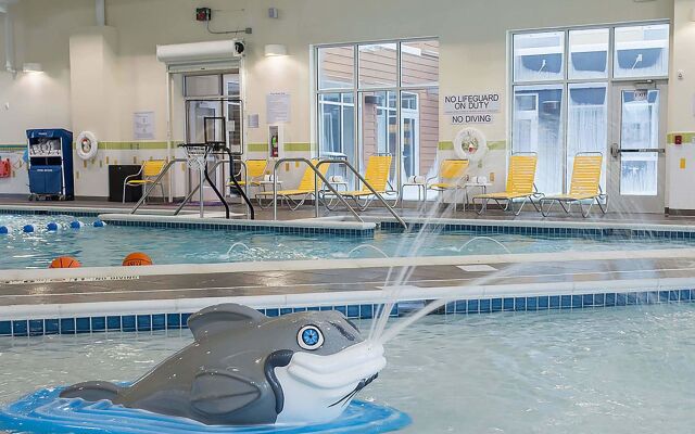 Fairfield Inn & Suites Jamestown