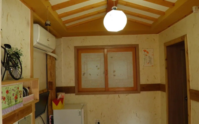 Jeonju Hanok Village Gguldanji