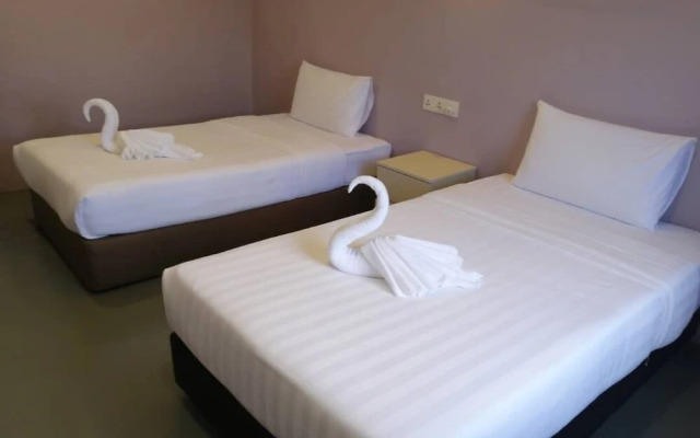 SPOT ON 90127 Semporna Dream Villas