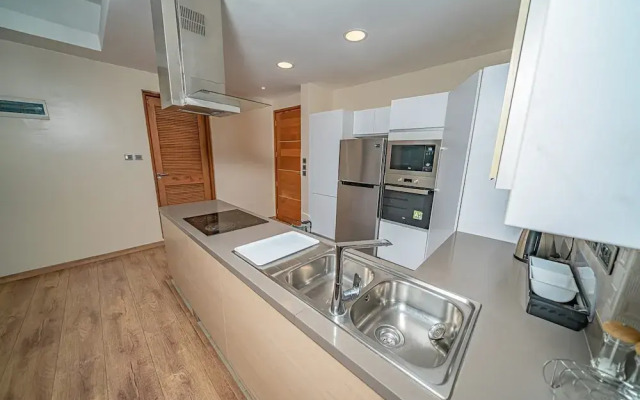 Lux Suites 37 on Kikambala Apartments