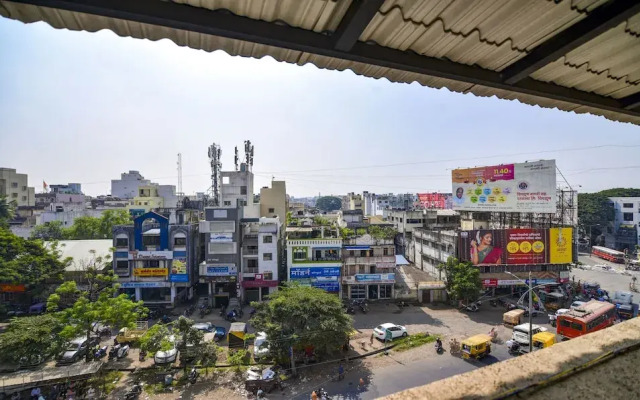 Treebo Shree Sai Suites