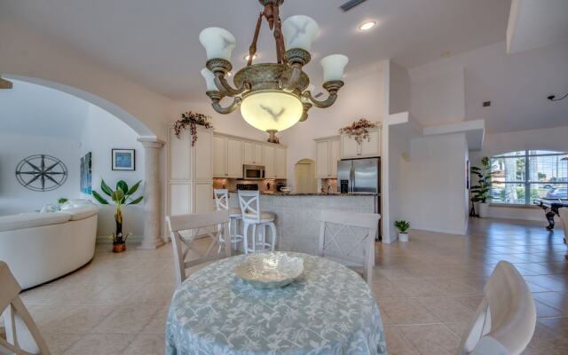 Villa Manatee Crossing - Roelens Vacations