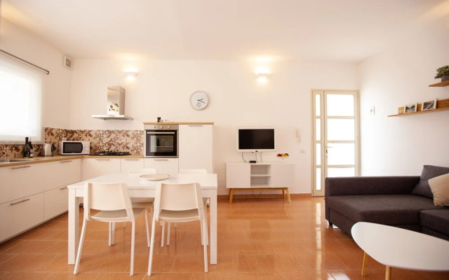 IzzHome Marina
