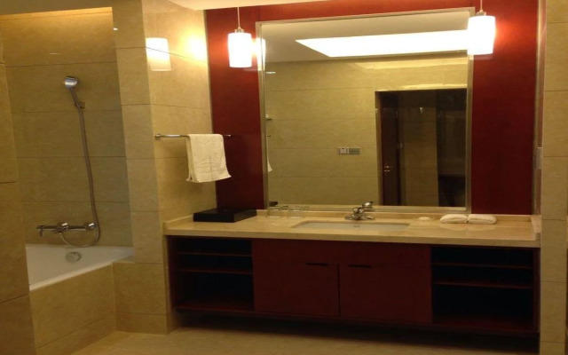 Days Hotel Frontier Nantong