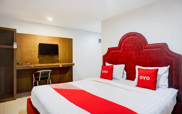 OYO 2574 Z Suites Hotel