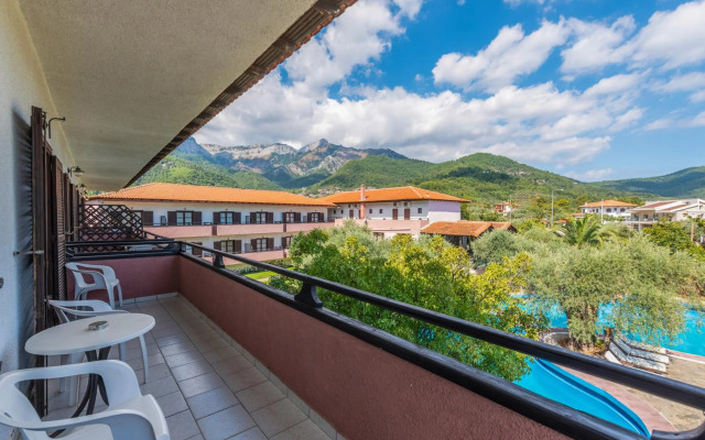 Filosxenia Natasa Hotel